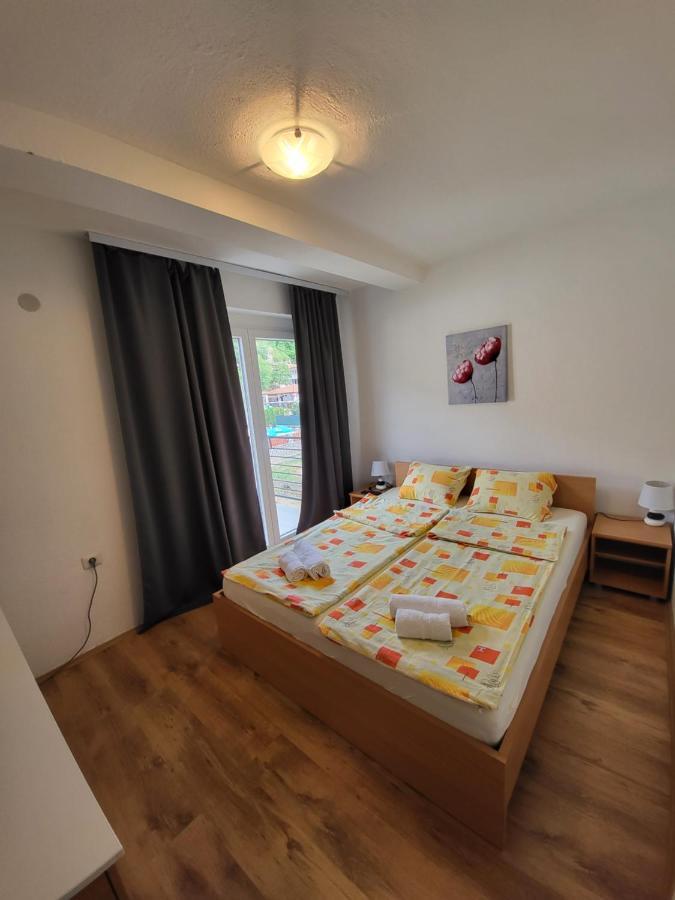 Villa Pegasus Pestani Ohrid Extérieur photo